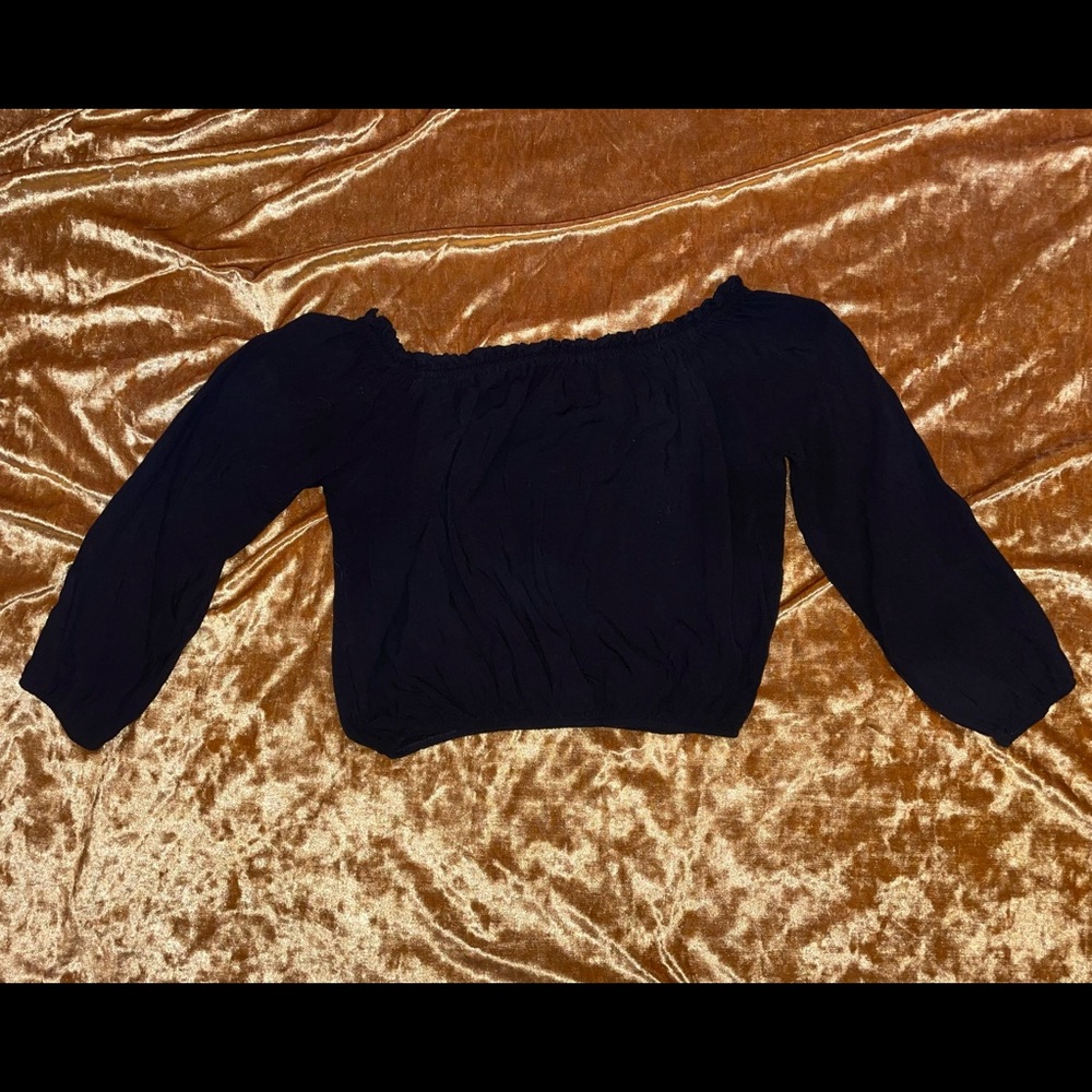 Brandy Melville Off the Shoulder Crop Top